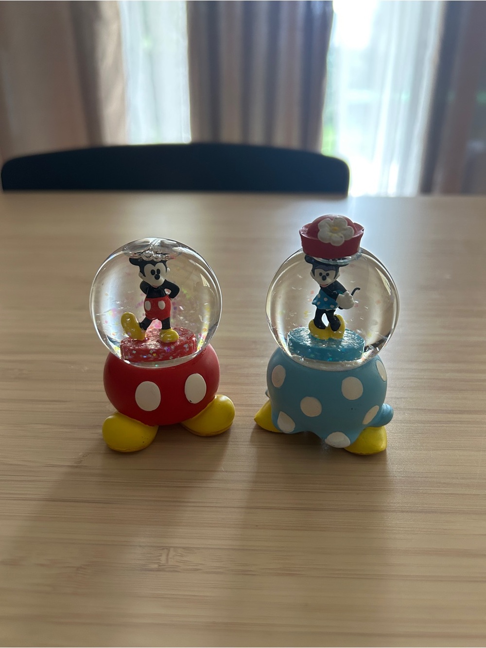 Disney Mickey and Minnie Mouse mini snow globes